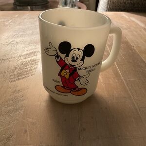 1980 Mickey Mouse Today mug